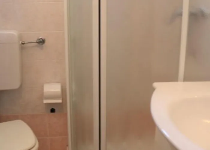 Апартаменти Cozy Charm Near The Beach-beahost *