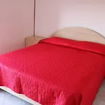 Апартаменти Cozy Charm Near The Beach-beahost Бібіоне