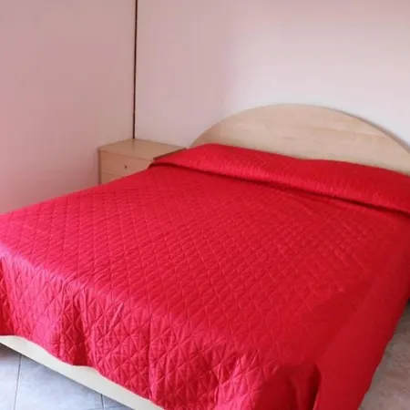 Cozy Charm Near The Beach-beahost